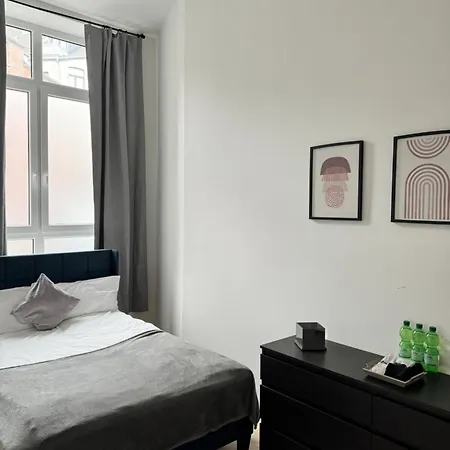 Heaven Homes - Doppelzimmer Mit Eigenem Bad Düsseldorf Eksteriør billede