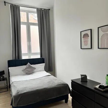 Heaven Homes - Doppelzimmer Mit Eigenem Bad Düsseldorf Eksteriør billede