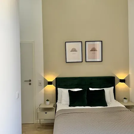 Heaven Homes - Doppelzimmer Mit Eigenem Bad Düsseldorf Eksteriør billede