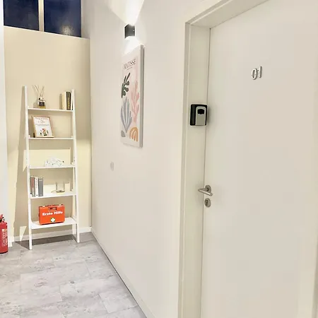 Heaven Homes - Doppelzimmer Mit Eigenem Bad Düsseldorf Eksteriør billede