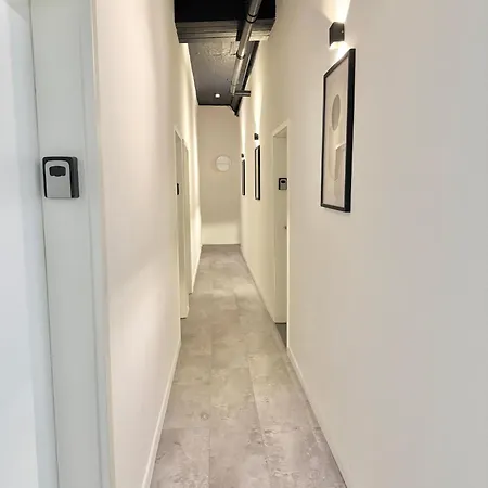 Heaven Homes - Doppelzimmer Mit Eigenem Bad Düsseldorf Eksteriør billede