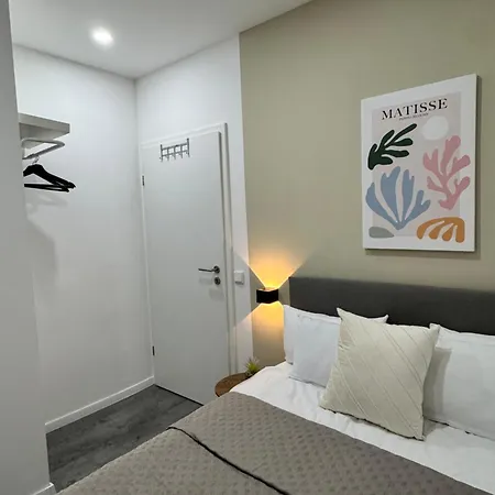 Heaven Homes - Doppelzimmer Mit Eigenem Bad Düsseldorf Eksteriør billede